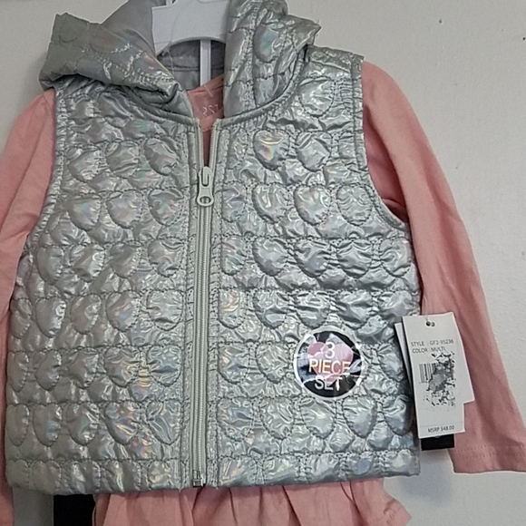 Girls First Set - Picture 2 of 16